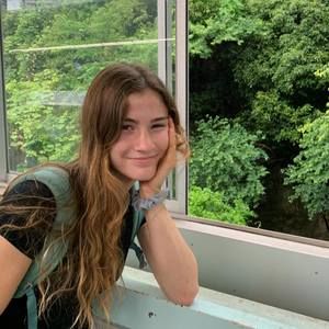 Meet your Posher, Melina